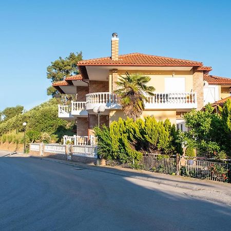 Family House Nikos 2 Daire Sykia Dış mekan fotoğraf